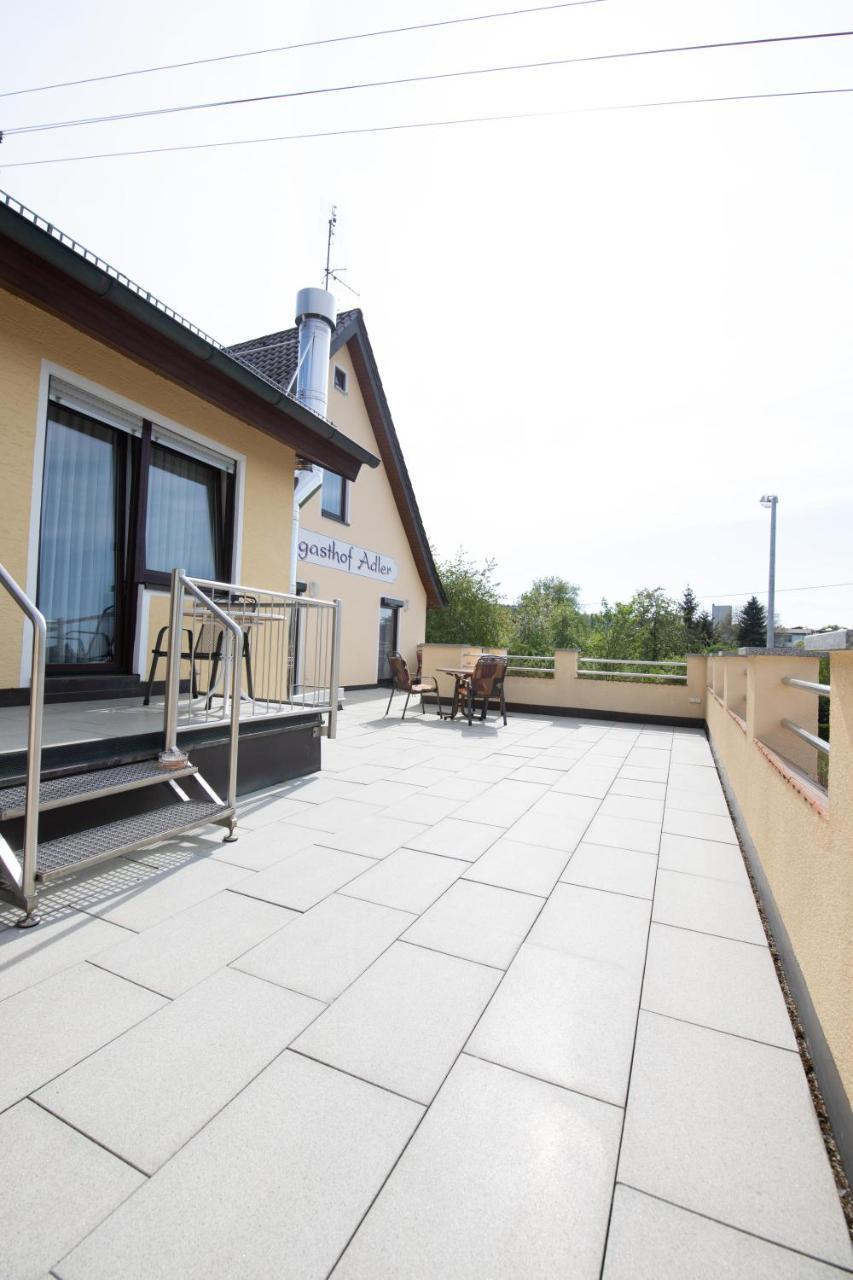 Landgasthof Adler Utzmemmingen Екстериор снимка
